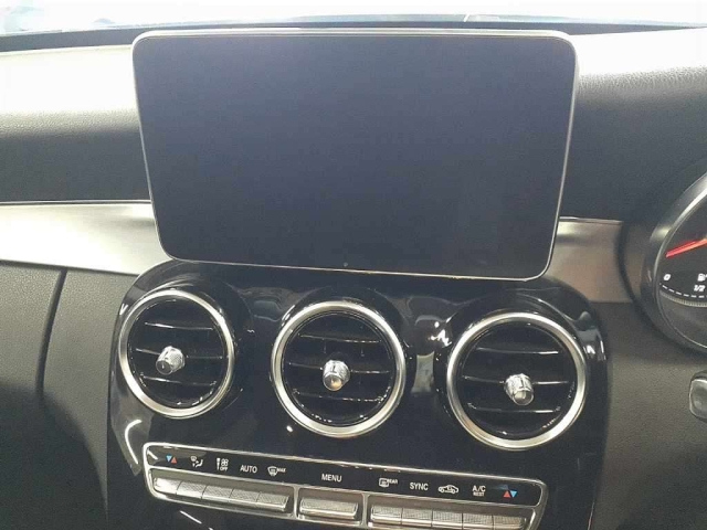 MERCEDES BENZ C CLASS 2015