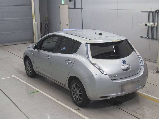 NISSAN LEAF 2014
