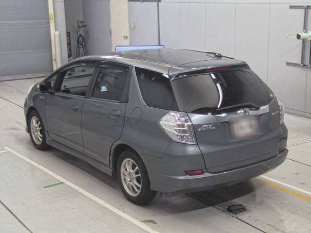 HONDA FIT SHUTTLE 2013