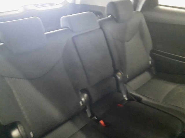 TOYOTA PRIUS ALPHA 2015