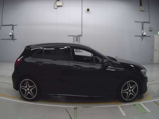MERCEDES BENZ A CLASS 2014