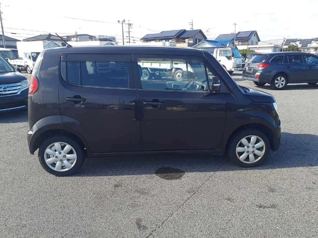 SUZUKI MRWAGON 2013