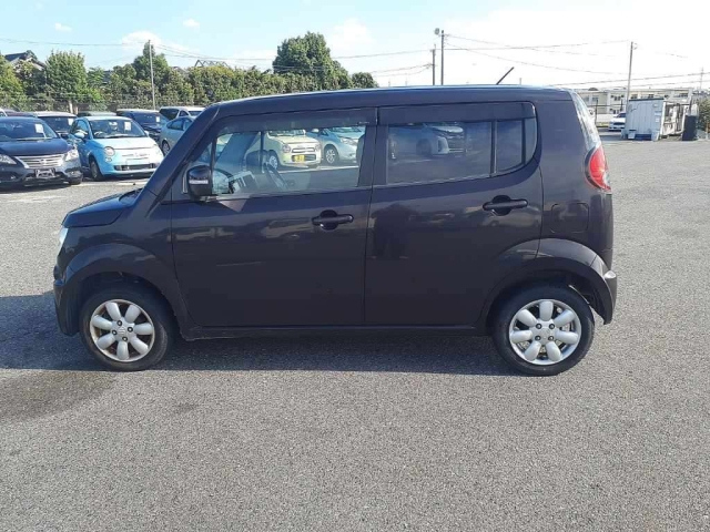 SUZUKI MRWAGON 2013