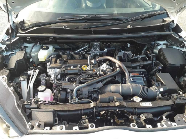 TOYOTA YARIS 2025