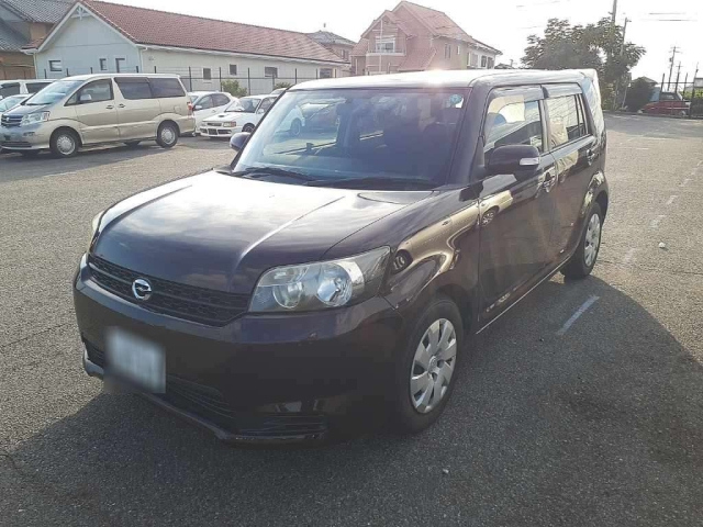 TOYOTA COROLLA RUMION 2011