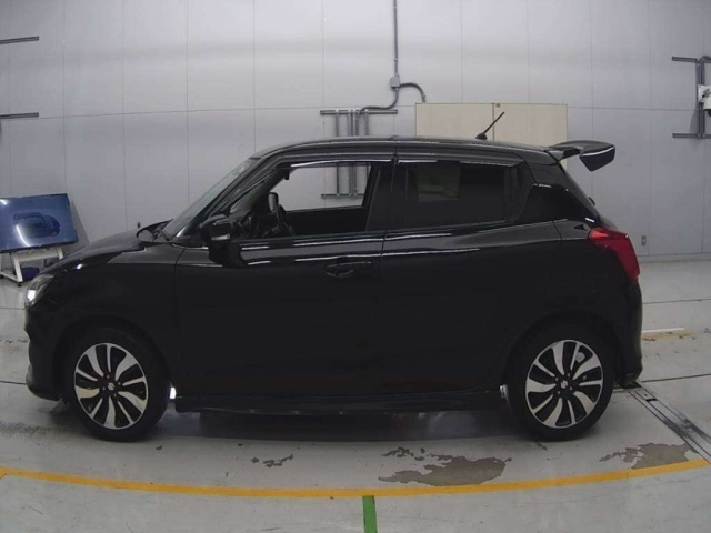 SUZUKI SWIFT 2017
