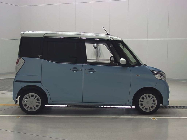 NISSAN DAYZ ROOX 2018