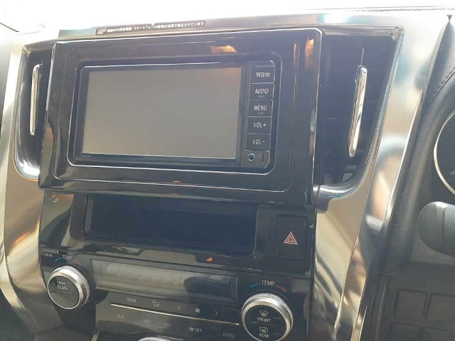 TOYOTA VELLFIRE 2018