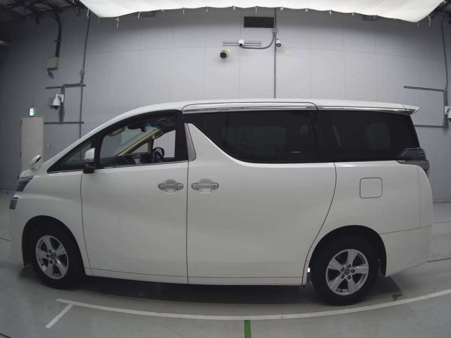 TOYOTA VELLFIRE 2018