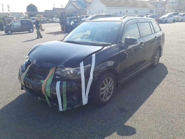 TOYOTA COROLLA FIELDER 2014