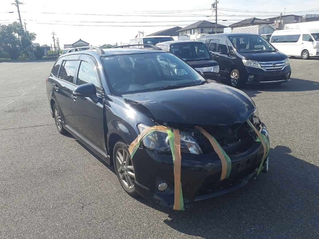 TOYOTA COROLLA FIELDER 2014