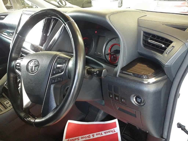 TOYOTA VELLFIRE 2018