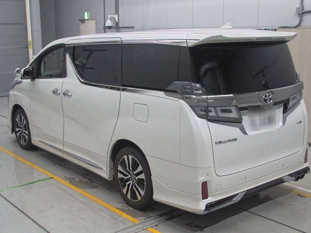 TOYOTA VELLFIRE 2018