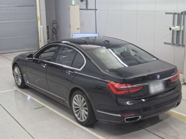 BMW 7 SERIES 2018