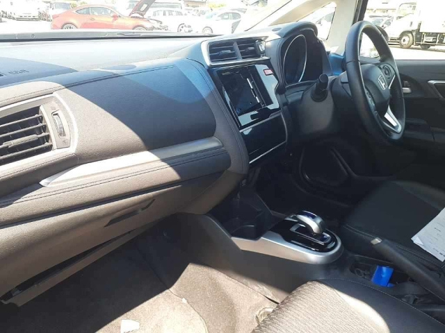 HONDA FIT 2015