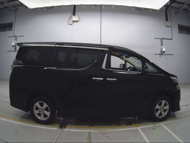 TOYOTA VELLFIRE 2019