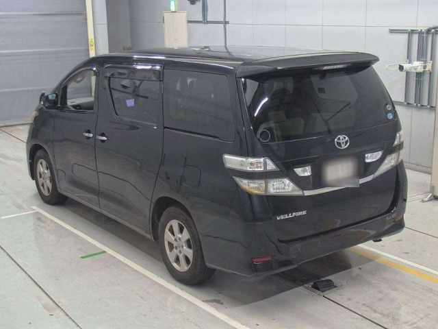 TOYOTA VELLFIRE 2011