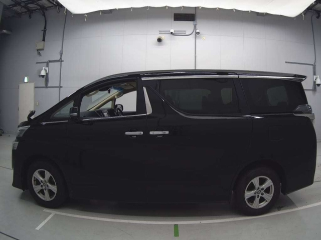 TOYOTA VELLFIRE 2019