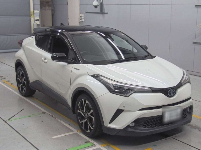 TOYOTA C-HR 2018