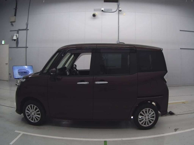 TOYOTA TANK 2018