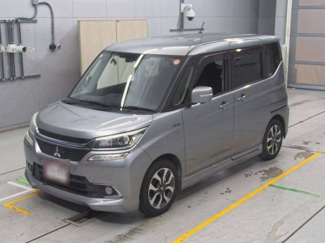MITSUBISHI DELICA D2 2017