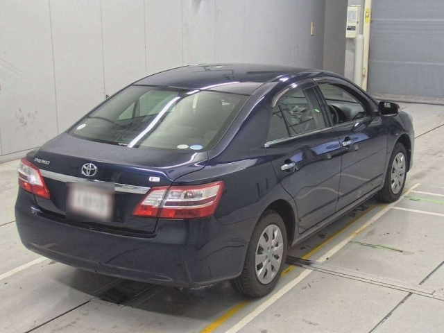 TOYOTA PREMIO 2010