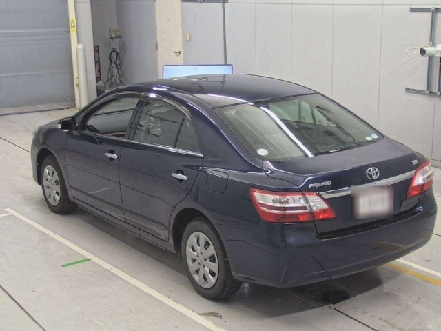 TOYOTA PREMIO 2010