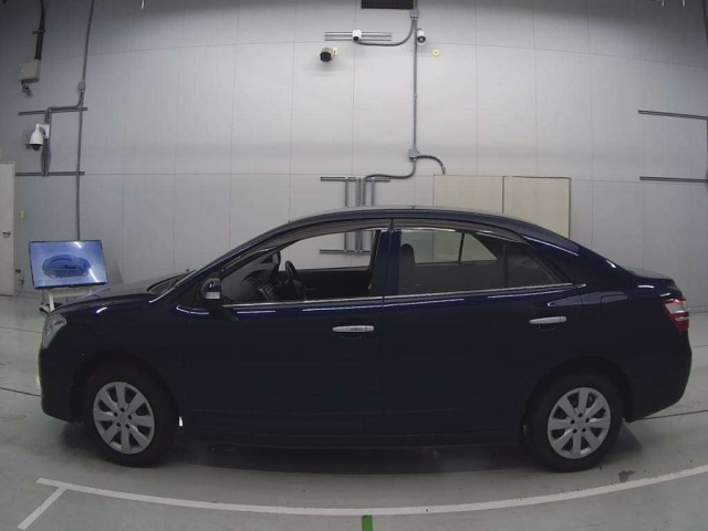 TOYOTA PREMIO 2010
