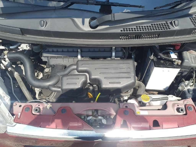 DAIHATSU TANTO 2015