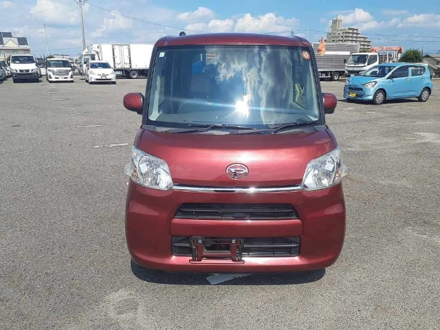 DAIHATSU TANTO 2015