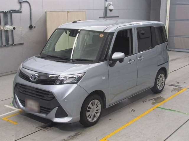TOYOTA TANK 2019