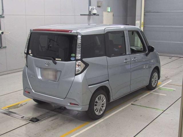 TOYOTA TANK 2019