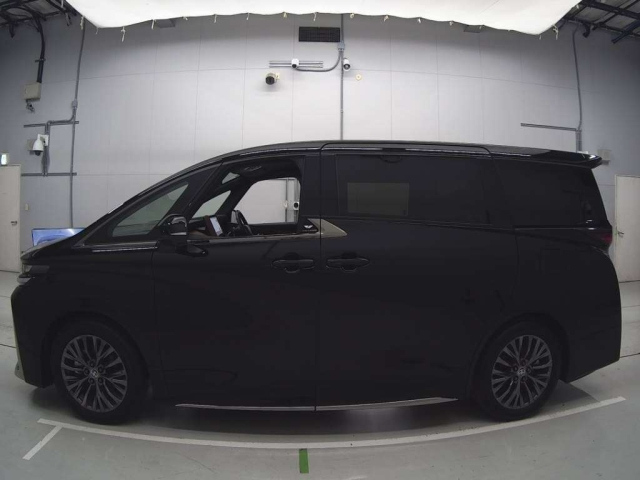 TOYOTA VELLFIRE 2024