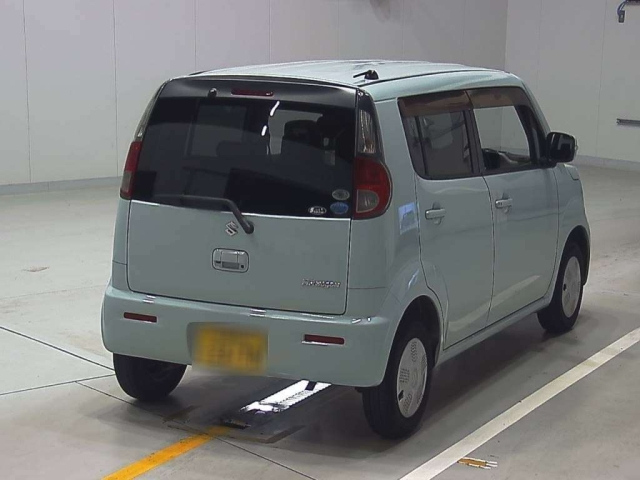 SUZUKI MRWAGON 2011