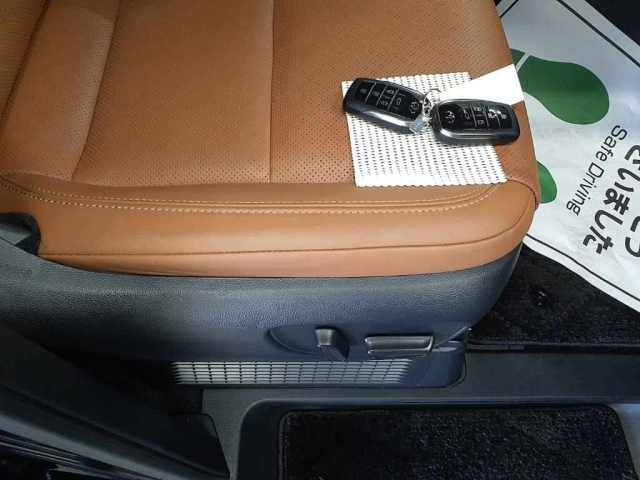 TOYOTA VELLFIRE 2024