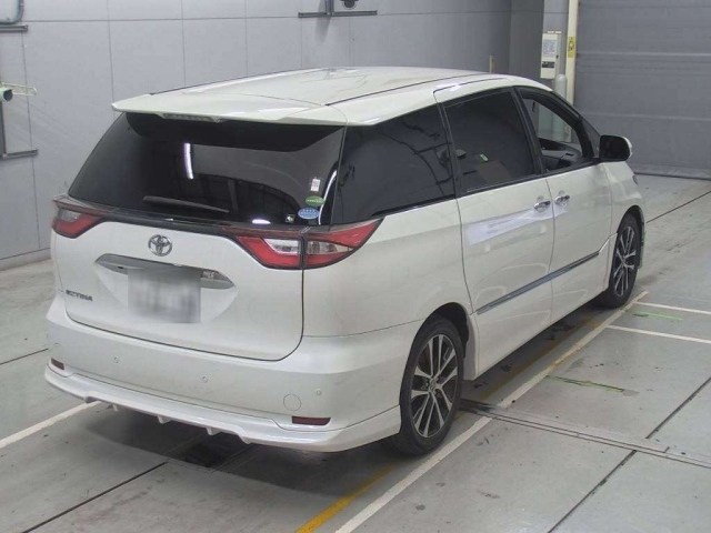 TOYOTA ESTIMA 2017