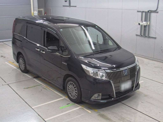 TOYOTA ESQUIRE 2015