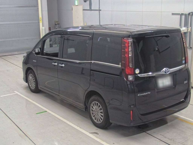 TOYOTA ESQUIRE 2015