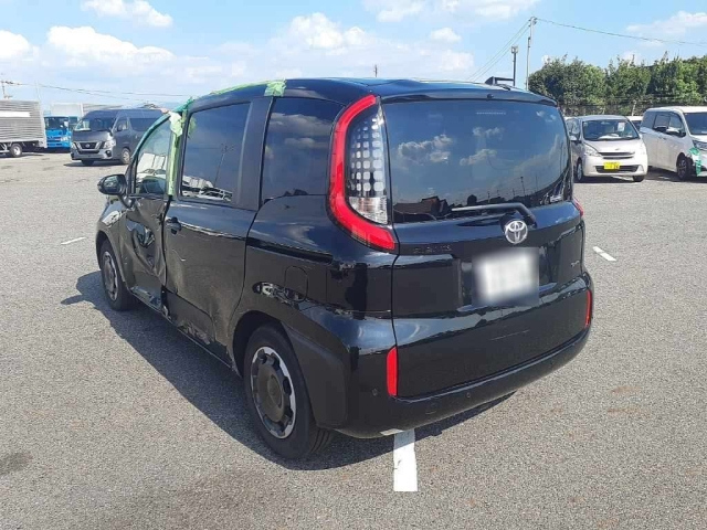 TOYOTA SIENTA 2025