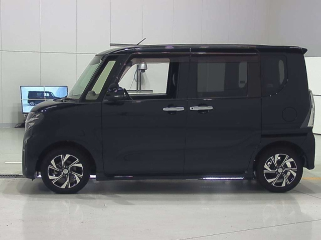 DAIHATSU TANTO 2019