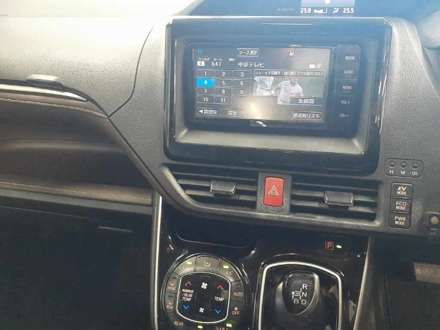 TOYOTA ESQUIRE 2014