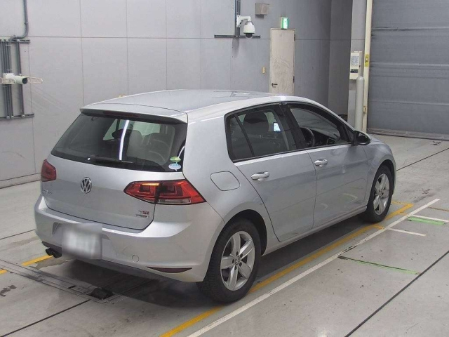 VOLKSWAGEN GOLF 2013
