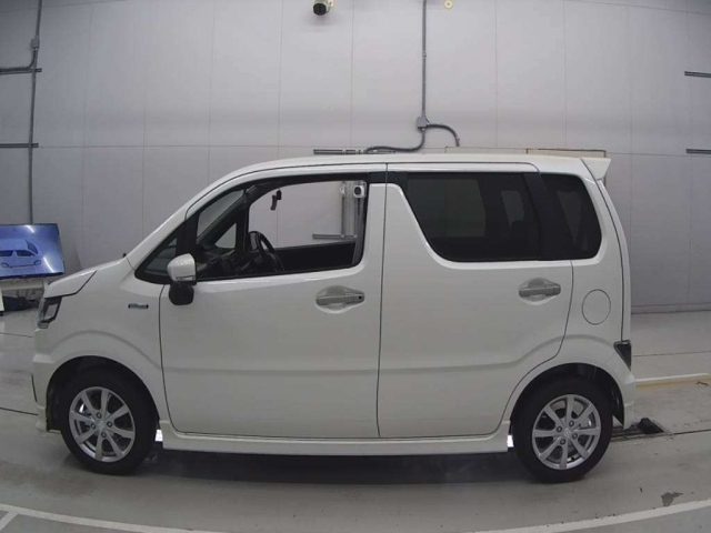 SUZUKI WAGON R 2025