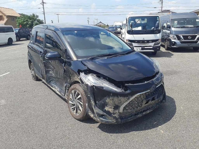 TOYOTA SIENTA 2018