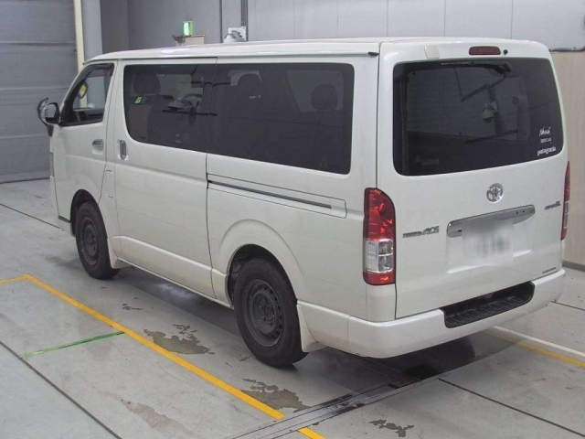 TOYOTA REGIUS ACE VAN 2018