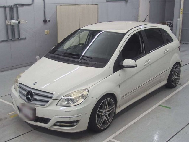 MERCEDES BENZ B CLASS 2010