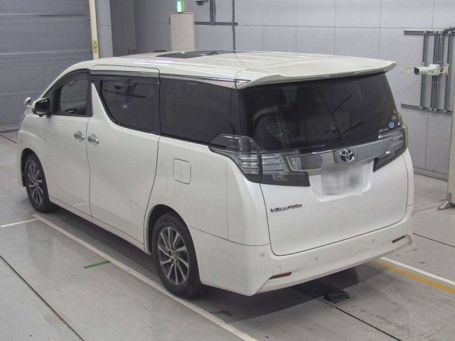 TOYOTA VELLFIRE 2015