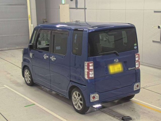 DAIHATSU WAKE 2017