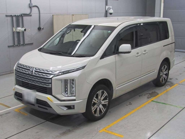 MITSUBISHI DELICA D5 2020