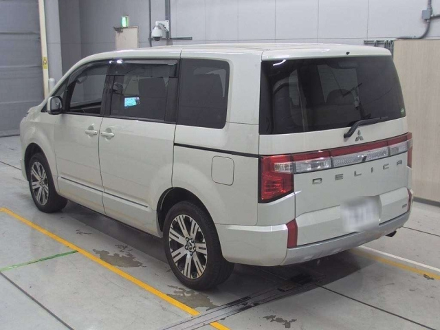 MITSUBISHI DELICA D5 2020